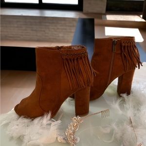 Brand BOHO suede fringe boots with heel.
